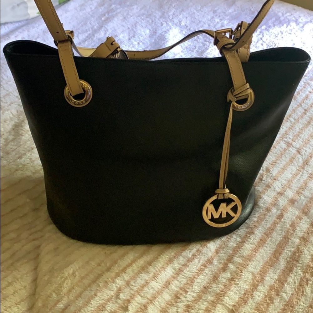 Authentic Michael Kors tote bag!